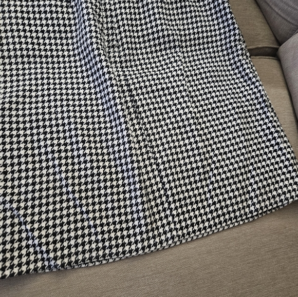 Vintage houndstooth black white wool pencil skirt - Picture 8 of 14